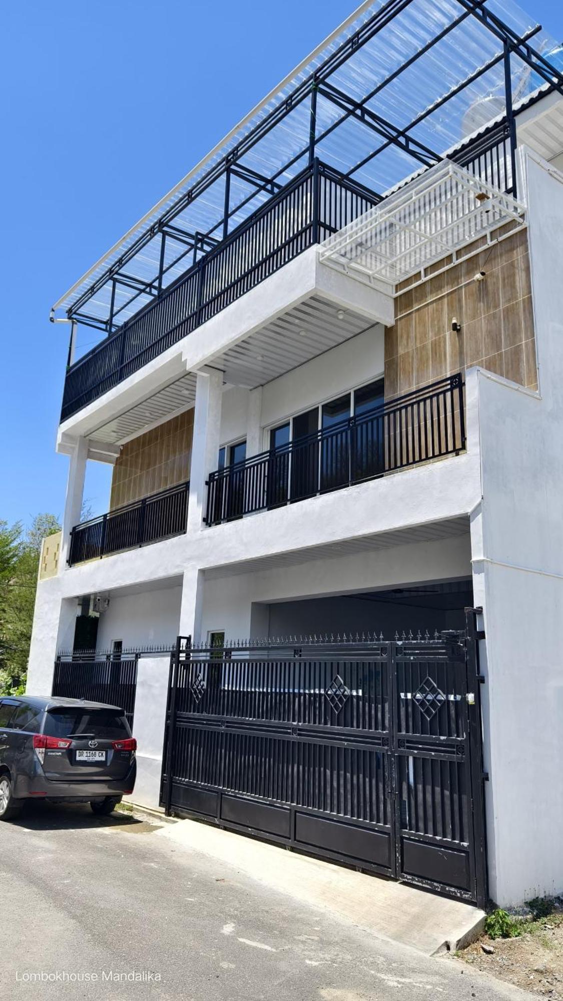 מלון Kuta  Lombokhouse Mandalika מראה חיצוני תמונה